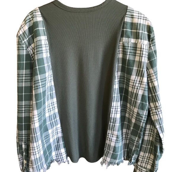 Flannel Shirt Upcycle, M-L: Reworked Oversized Pullover Sweatshirt, Winter Scene - Picture 3 of 12